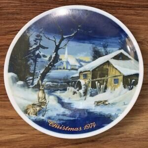Limited Edition 1974 Royal Tettau German Collectible Christmas Eve Plate